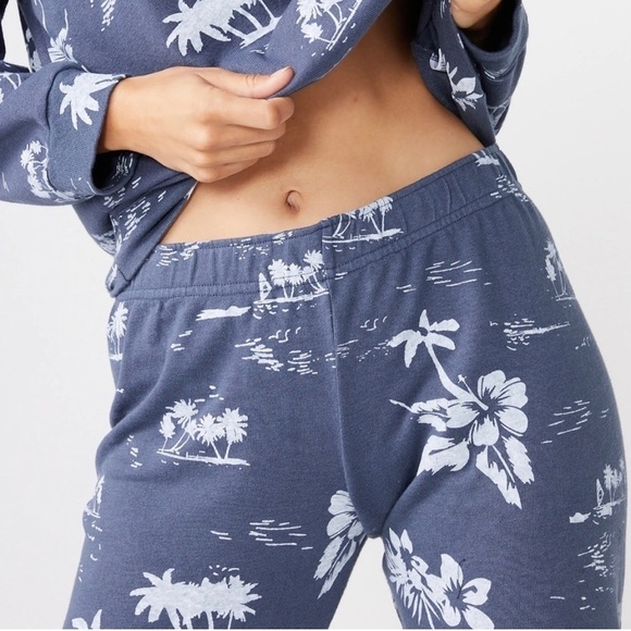 Monrow Hawaiian Elastic Waist Sweats NWT - Picture 6 of 9